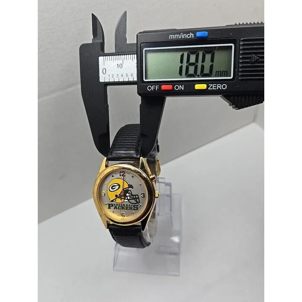 Green Bay Packers Sun Time Quartz Analog Watch Gold Tone Football New Battery
